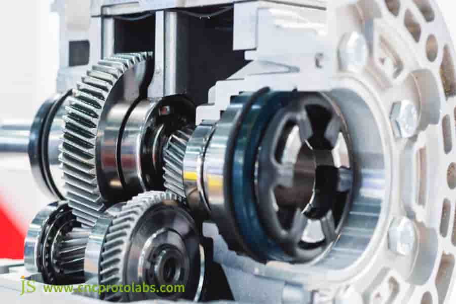 processo di fabbricazione degli ingranaggi