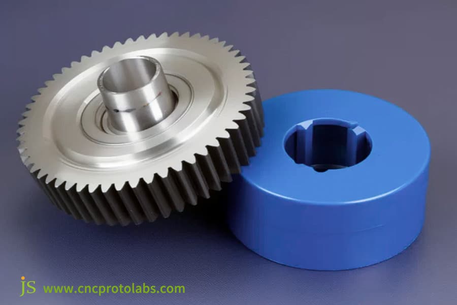 il tipo di materiale influisce sul prezzo complessivo dell'ordine dell'attrezzatura